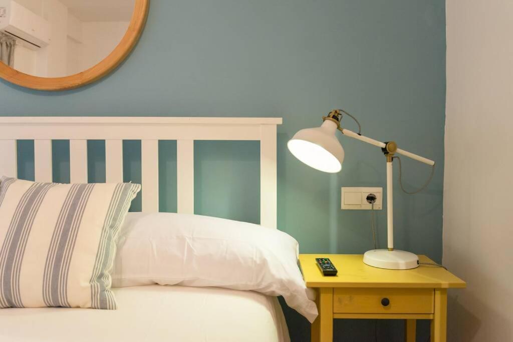 Tgh/ Malaga Centro Con Parking Apartment Exterior photo
